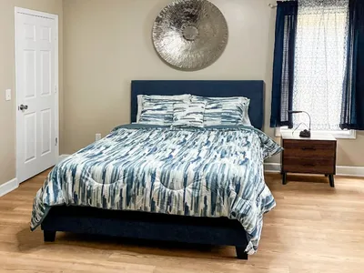 Private bedroom
